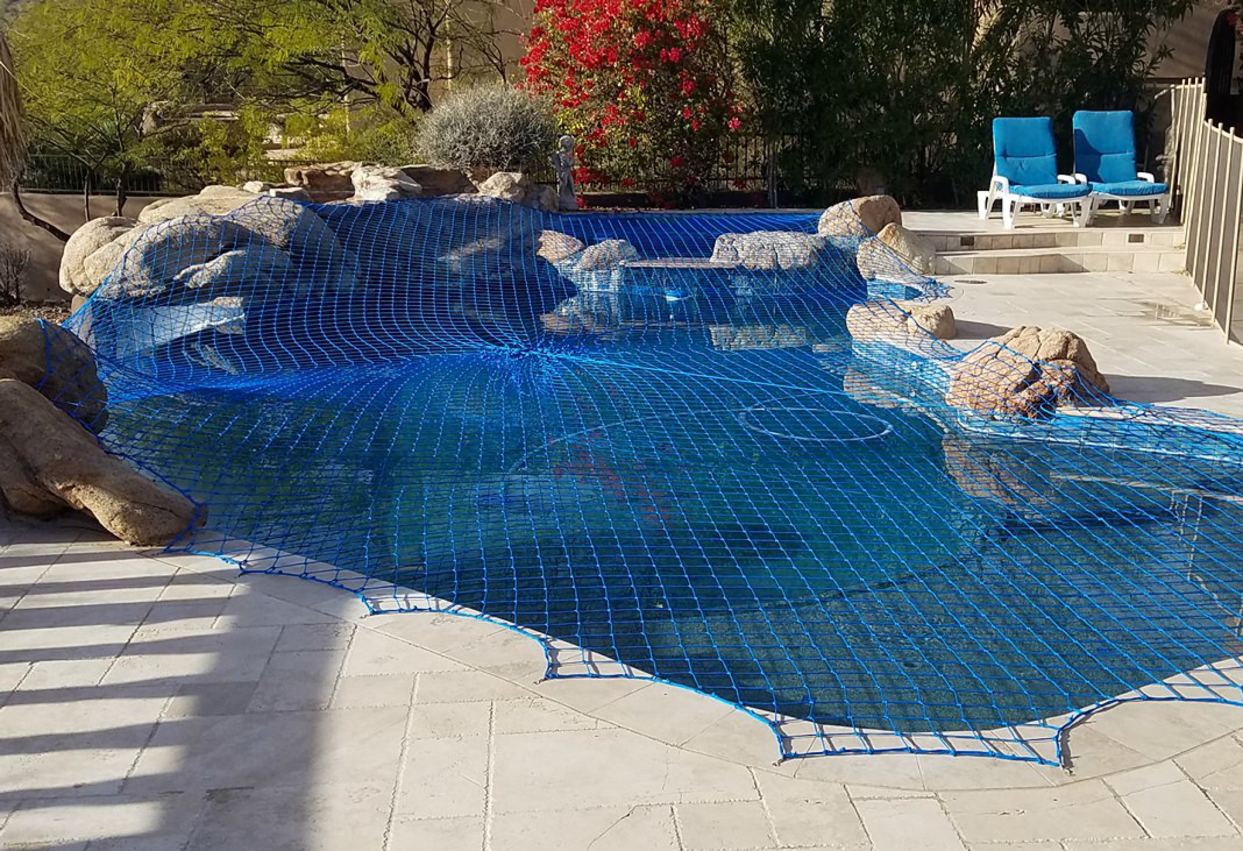 pool safety net rocks